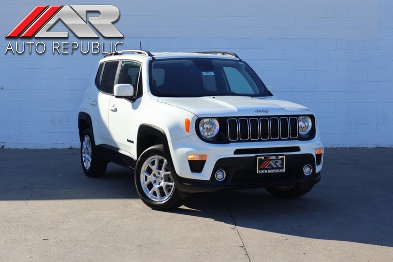 Jeep Renegade Vehicle Full-screen Gallery Image 01