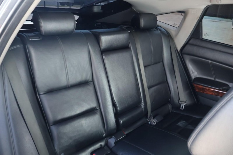 Honda Accord Crosstour Vehicle Full-screen Gallery Image 26