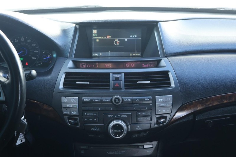 Honda Accord Crosstour Vehicle Full-screen Gallery Image 33