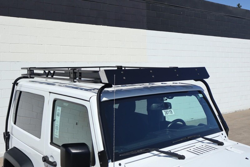 Jeep Wrangler Vehicle Full-screen Gallery Image 13