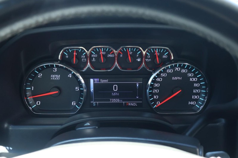 Chevrolet Silverado 1500 Vehicle Full-screen Gallery Image 27