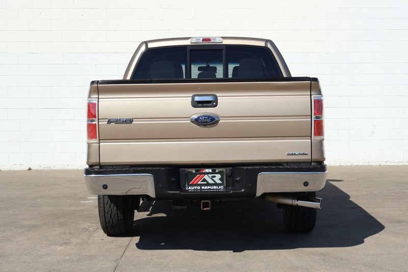 Ford F-150 Vehicle Full-screen Gallery Image 06