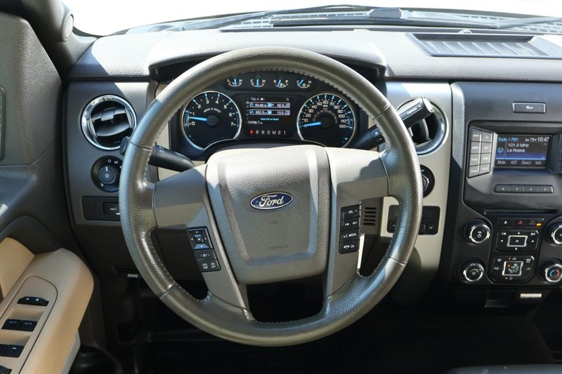 Ford F-150 Vehicle Full-screen Gallery Image 30