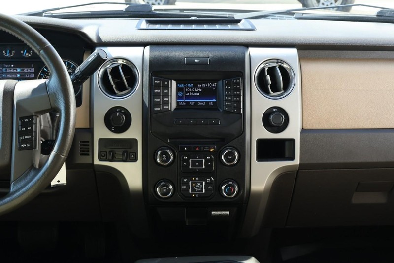 Ford F-150 Vehicle Full-screen Gallery Image 33