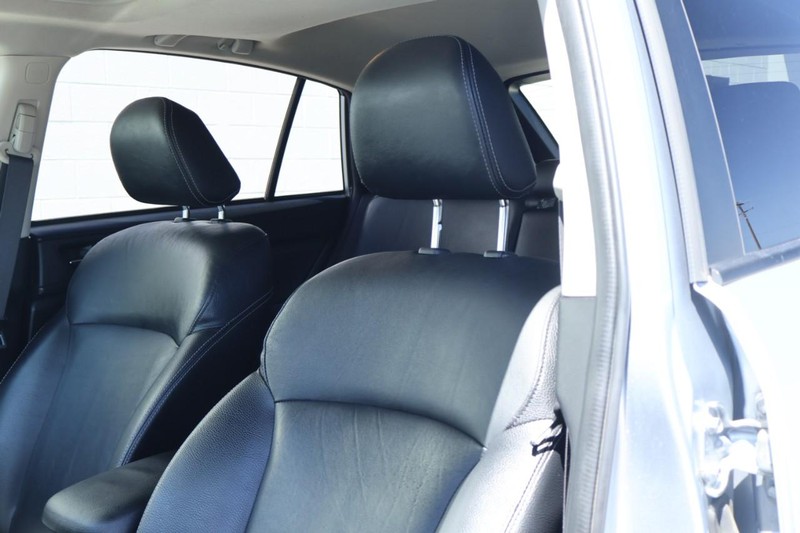 Subaru XV Crosstrek Vehicle Full-screen Gallery Image 20