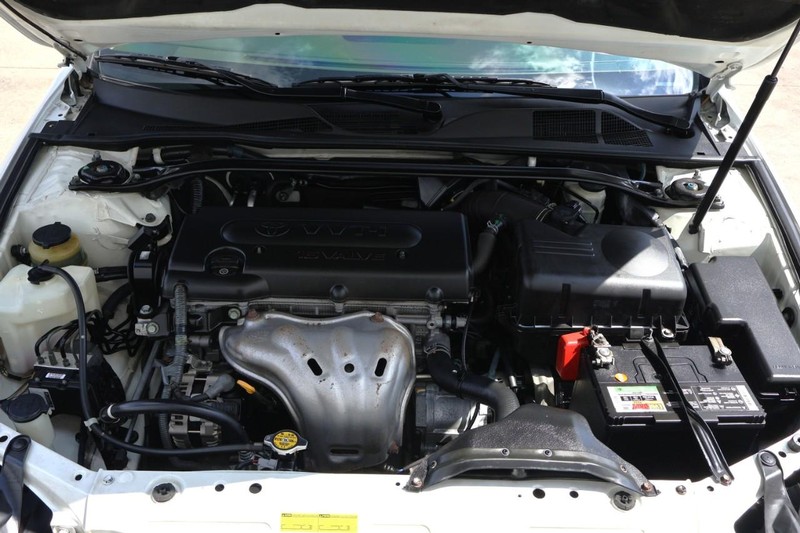 Toyota Camry Solara Vehicle Full-screen Gallery Image 12