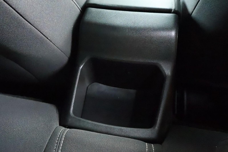 Chevrolet Camaro Vehicle Full-screen Gallery Image 30