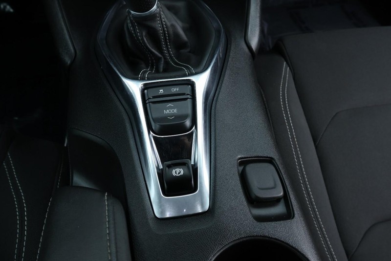 Chevrolet Camaro Vehicle Full-screen Gallery Image 41