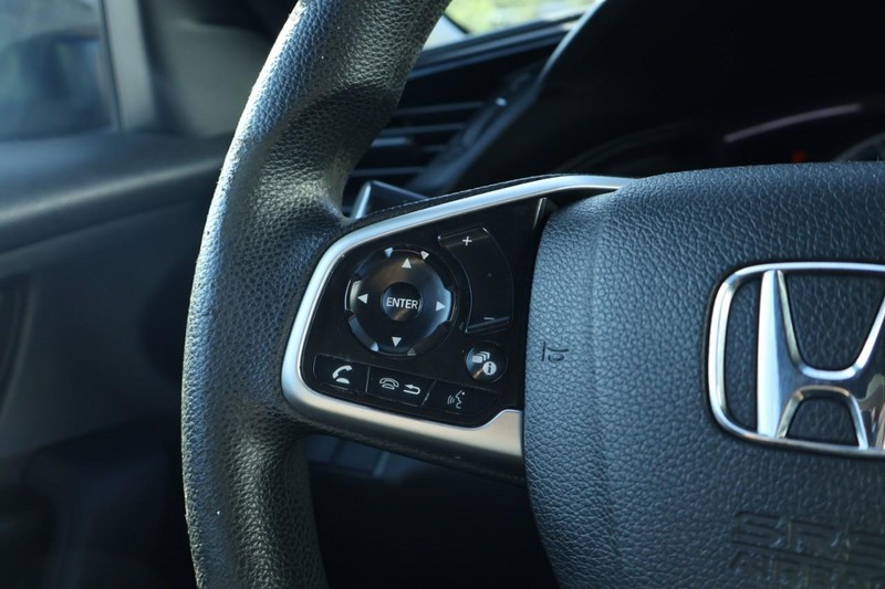 Honda Civic Coupe Vehicle Full-screen Gallery Image 25