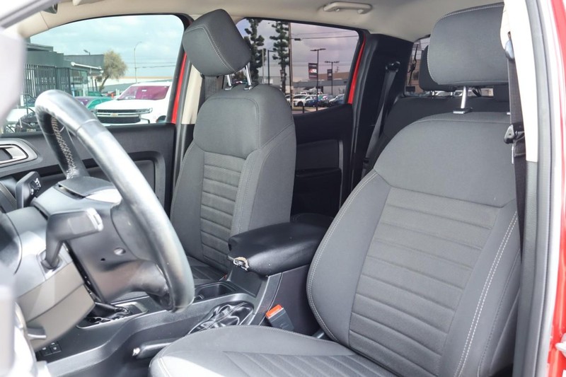 Ford Ranger Vehicle Full-screen Gallery Image 21