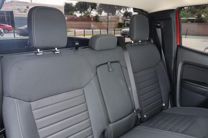 Ford Ranger Vehicle Full-screen Gallery Image 25