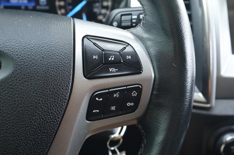 Ford Ranger Vehicle Full-screen Gallery Image 31