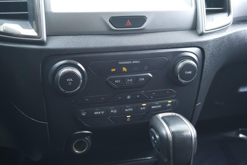 Ford Ranger Vehicle Full-screen Gallery Image 34