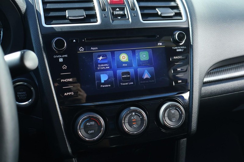 Subaru WRX Vehicle Full-screen Gallery Image 32