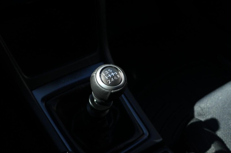 Subaru WRX Vehicle Full-screen Gallery Image 34