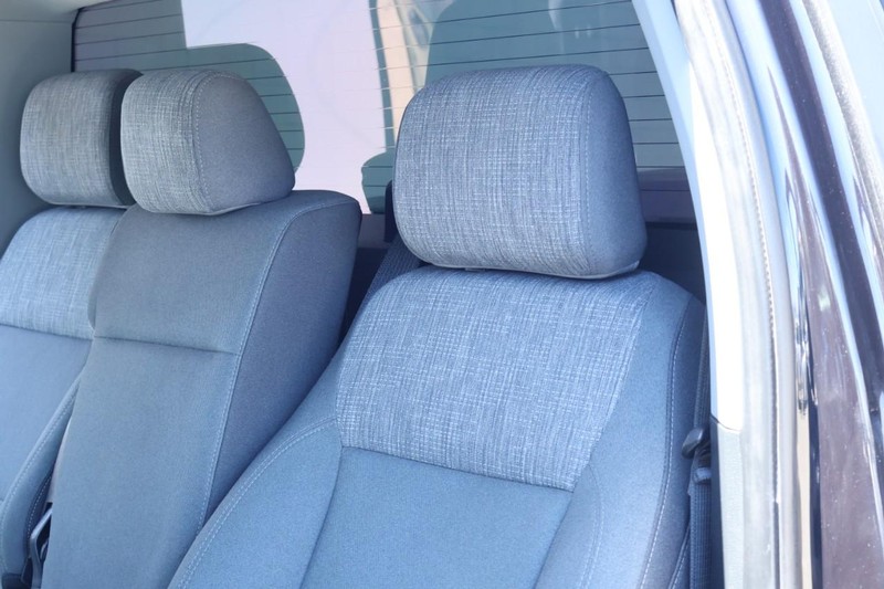 Ford F-150 Vehicle Full-screen Gallery Image 22