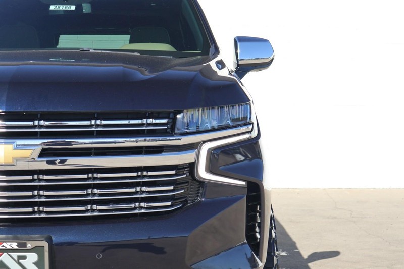 Chevrolet Tahoe Vehicle Full-screen Gallery Image 03