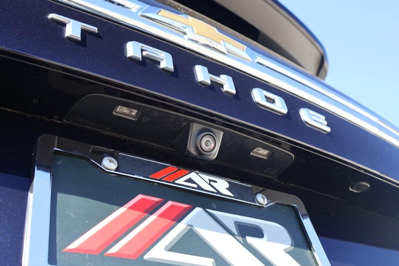 Chevrolet Tahoe Vehicle Full-screen Gallery Image 08