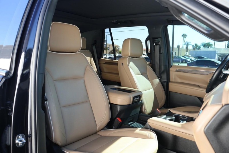 Chevrolet Tahoe Vehicle Full-screen Gallery Image 27