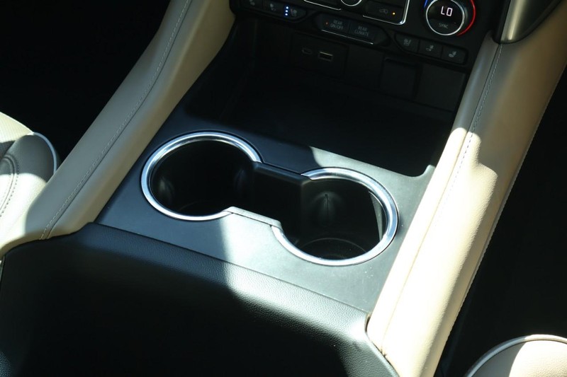 Chevrolet Tahoe Vehicle Full-screen Gallery Image 45