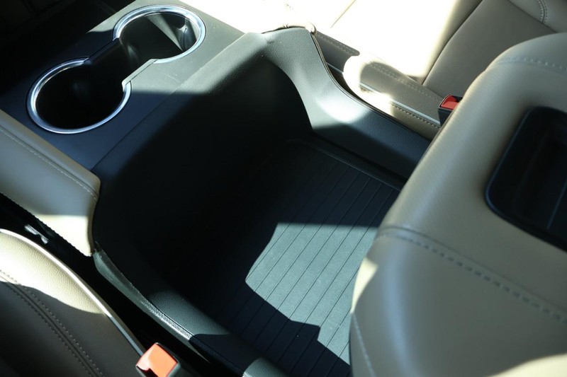 Chevrolet Tahoe Vehicle Full-screen Gallery Image 46