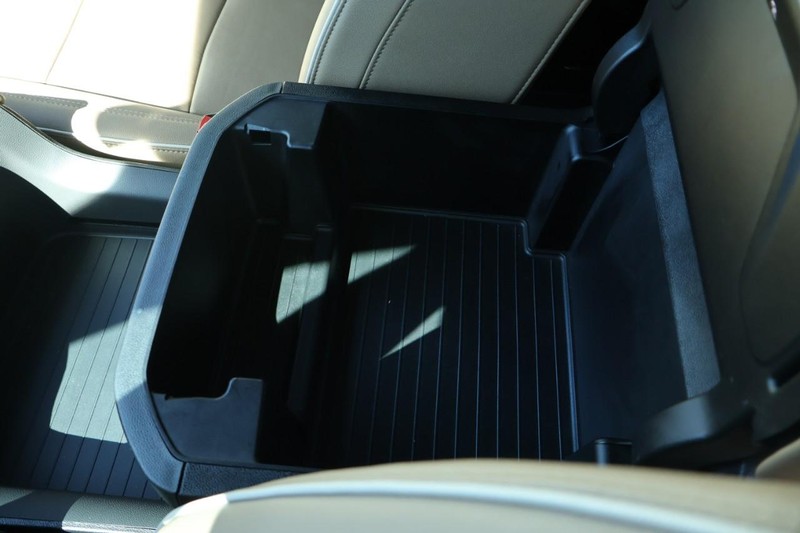 Chevrolet Tahoe Vehicle Full-screen Gallery Image 47