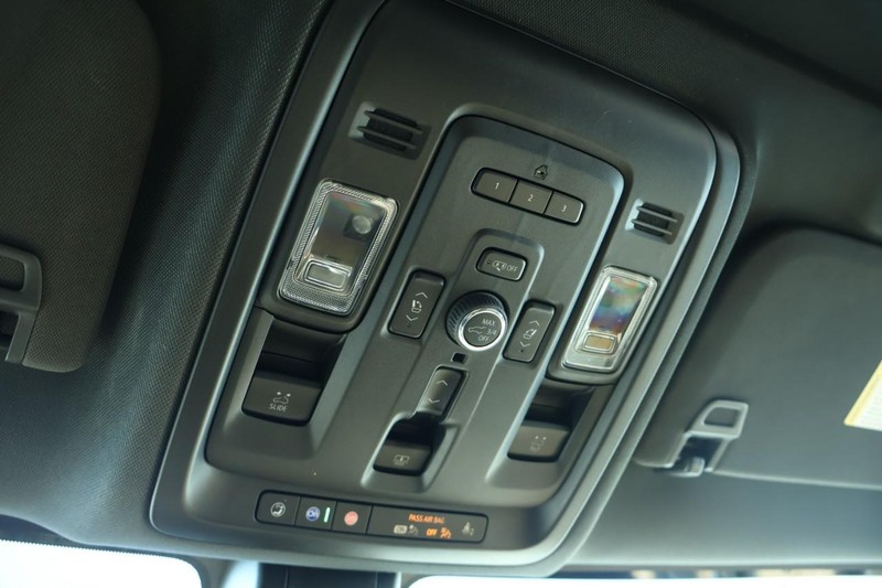 Chevrolet Tahoe Vehicle Full-screen Gallery Image 49