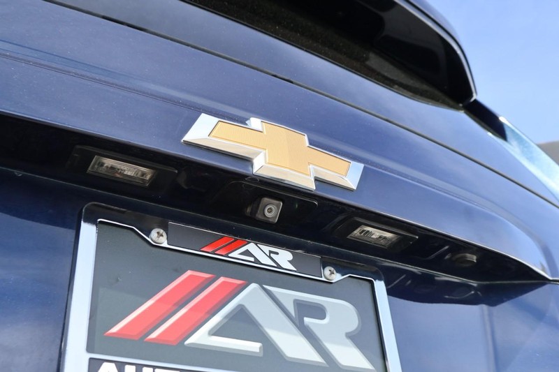 Chevrolet Tahoe Vehicle Full-screen Gallery Image 08