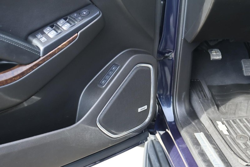 Chevrolet Tahoe Vehicle Full-screen Gallery Image 19