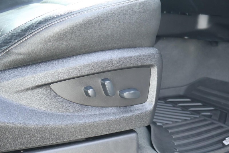 Chevrolet Tahoe Vehicle Full-screen Gallery Image 26