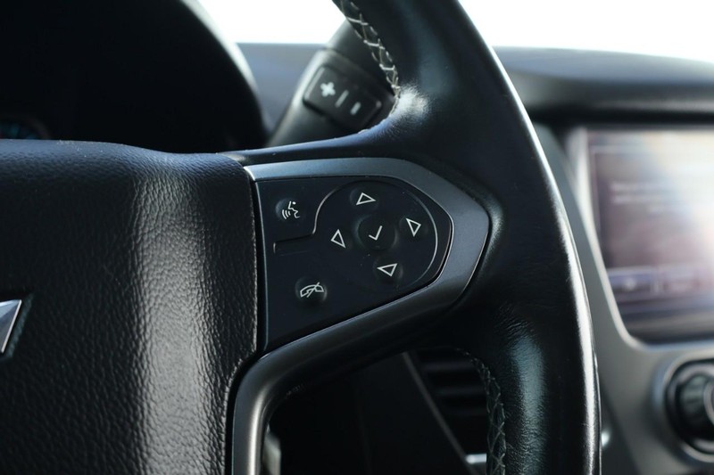 Chevrolet Tahoe Vehicle Full-screen Gallery Image 35