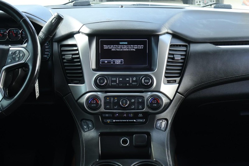 Chevrolet Tahoe Vehicle Full-screen Gallery Image 36