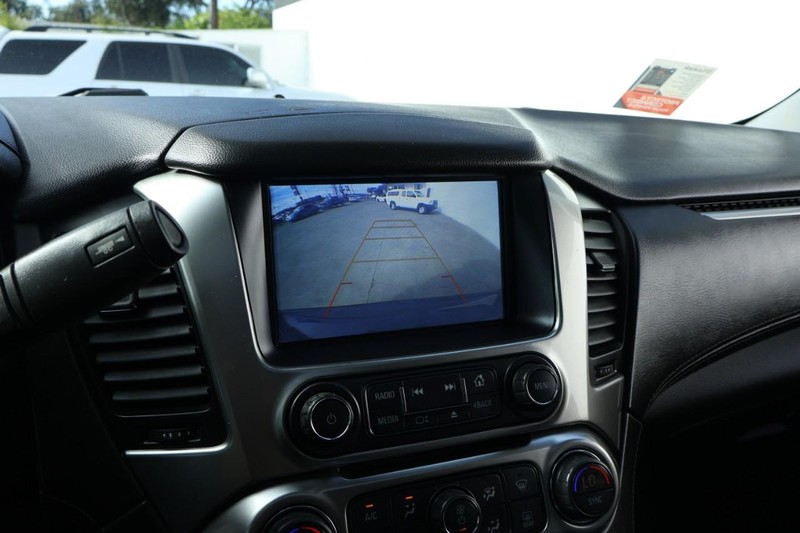 Chevrolet Tahoe Vehicle Full-screen Gallery Image 38