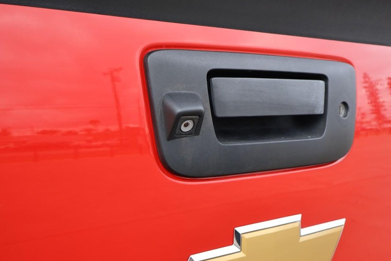 Chevrolet Silverado 1500 Vehicle Full-screen Gallery Image 08