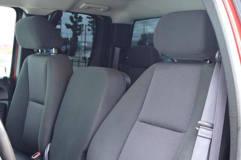 Chevrolet Silverado 1500 Vehicle Full-screen Gallery Image 24