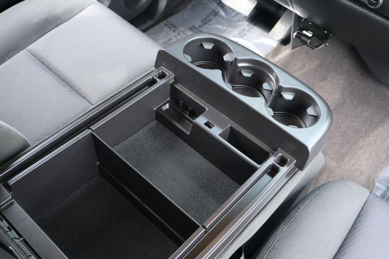 Chevrolet Silverado 1500 Vehicle Full-screen Gallery Image 36