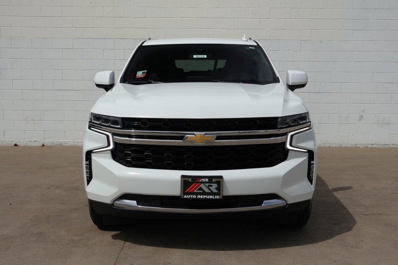 Chevrolet Tahoe Vehicle Full-screen Gallery Image 02