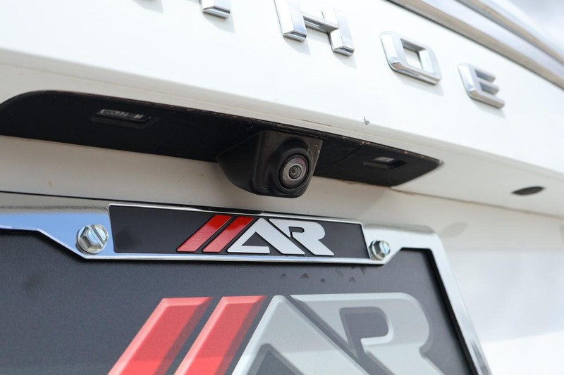 Chevrolet Tahoe Vehicle Full-screen Gallery Image 08