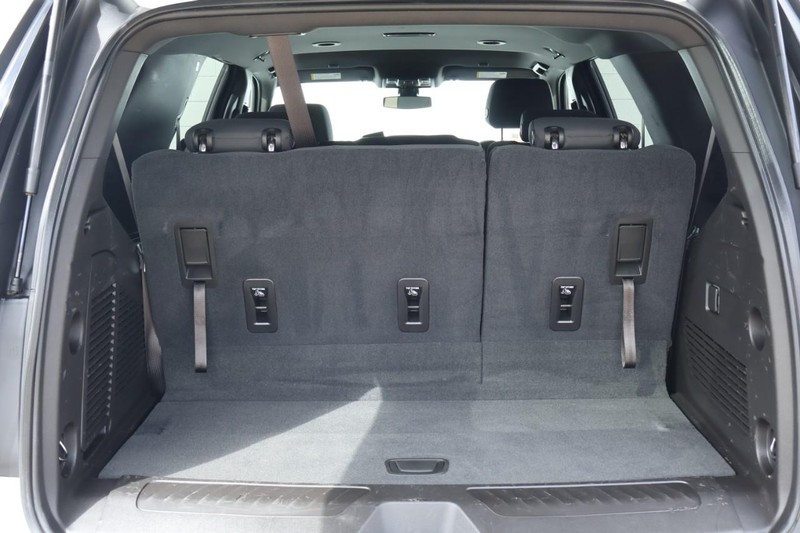 Chevrolet Tahoe Vehicle Full-screen Gallery Image 09