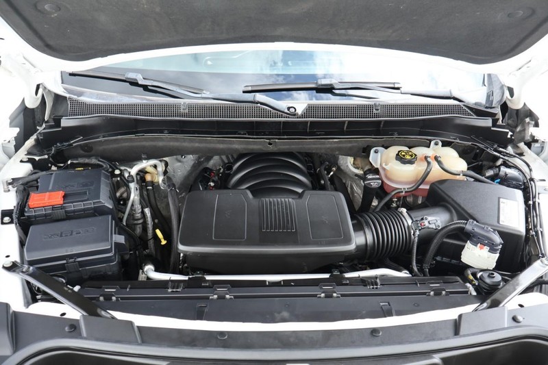 Chevrolet Tahoe Vehicle Full-screen Gallery Image 15