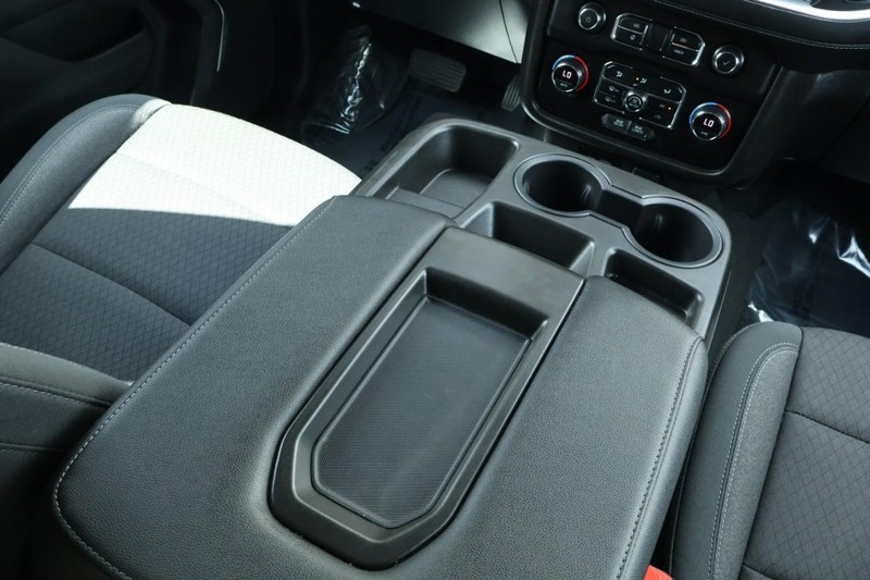 Chevrolet Tahoe Vehicle Full-screen Gallery Image 41