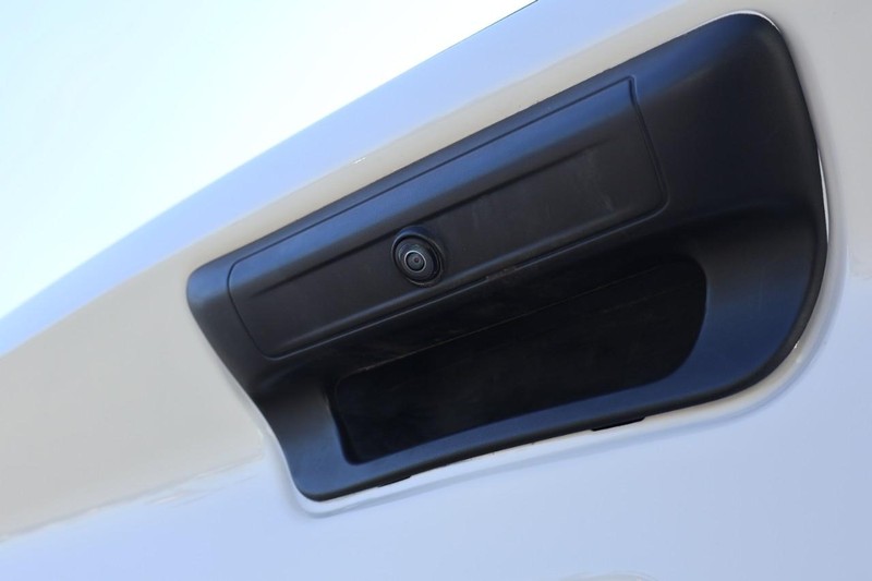 Ram 2500 Vehicle Full-screen Gallery Image 08