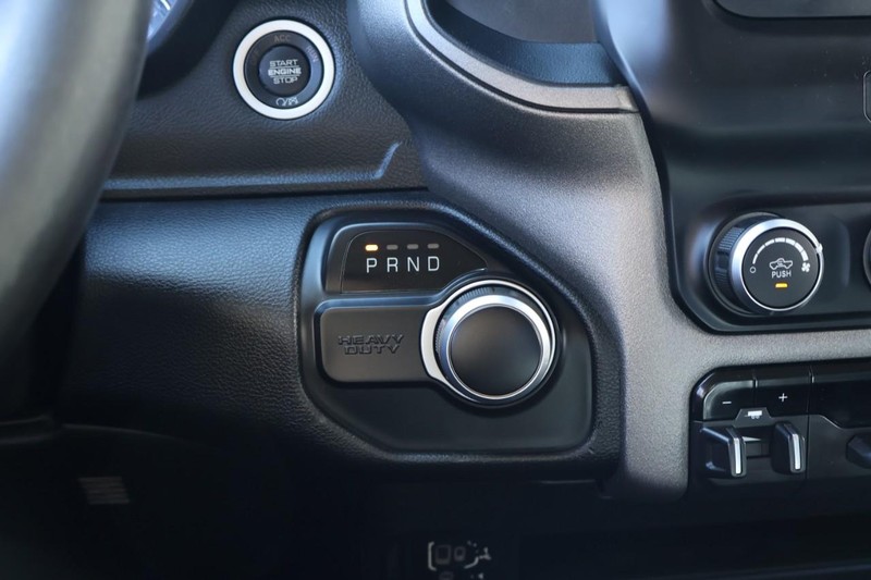 Ram 2500 Vehicle Full-screen Gallery Image 33