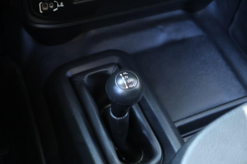 Ram 2500 Vehicle Full-screen Gallery Image 38