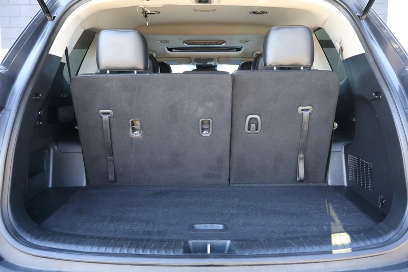 Kia Telluride Vehicle Full-screen Gallery Image 10