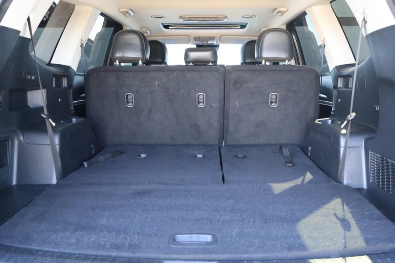 Kia Telluride Vehicle Full-screen Gallery Image 11