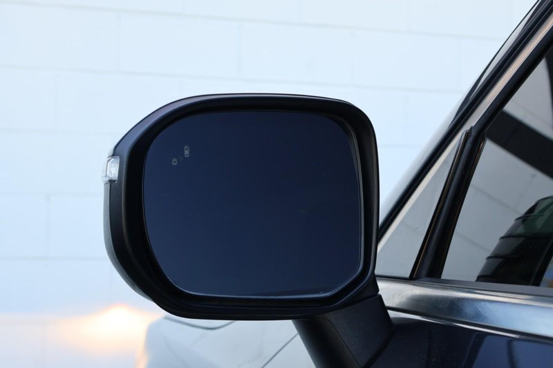 Kia Telluride Vehicle Full-screen Gallery Image 15