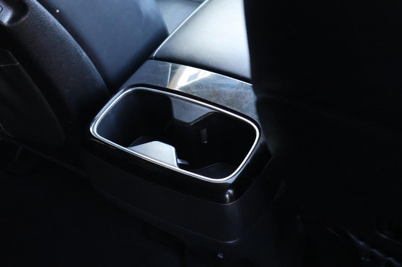 Kia Telluride Vehicle Full-screen Gallery Image 33