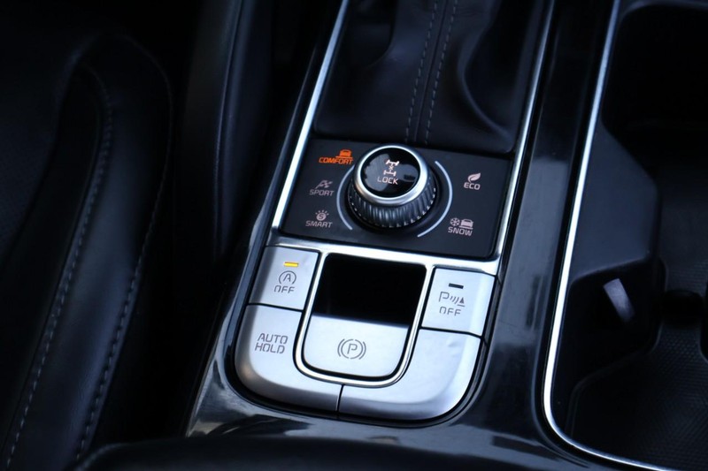 Kia Telluride Vehicle Full-screen Gallery Image 45