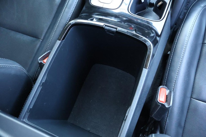 Kia Telluride Vehicle Full-screen Gallery Image 46